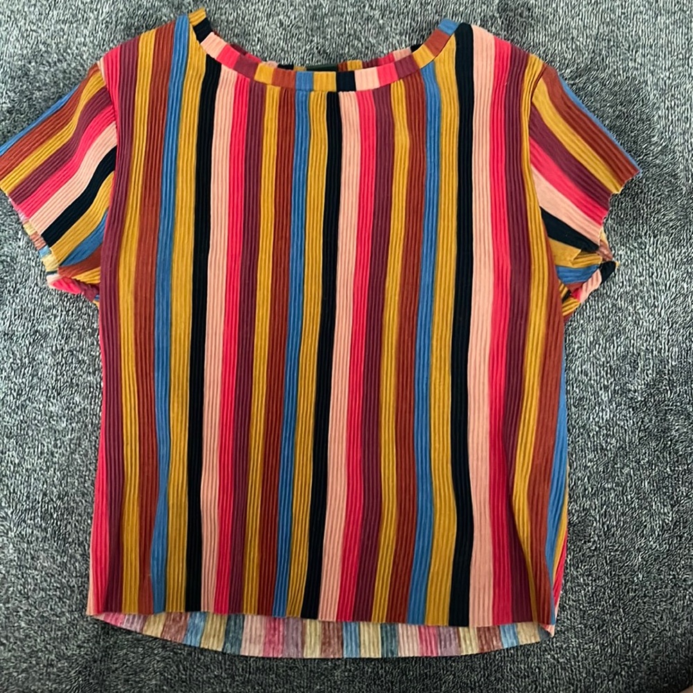 Grown out of S wild fable textured short sleeve
